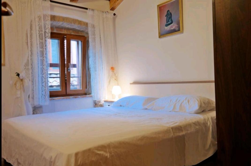 Apartment Beatrice. 10Mt To The Beach :) Rovinj Exteriör bild