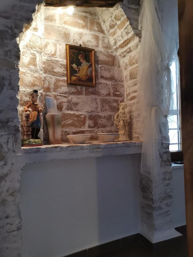 Apartment Beatrice. 10Mt To The Beach :) Rovinj Exteriör bild