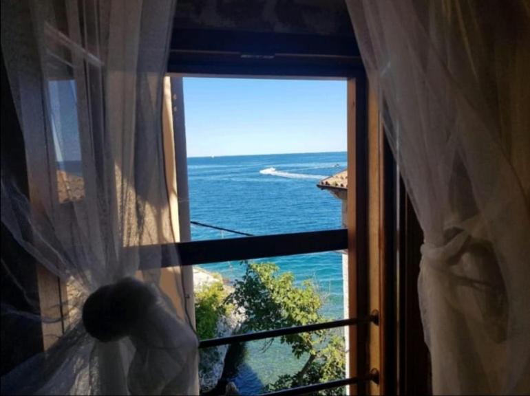 Apartment Beatrice. 10Mt To The Beach :) Rovinj Exteriör bild
